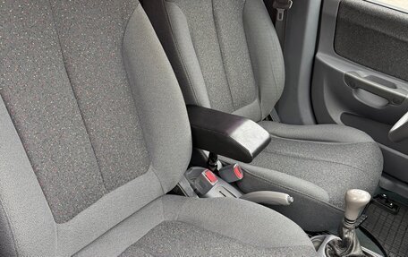 Hyundai Accent II, 2008 год, 555 000 рублей, 28 фотография