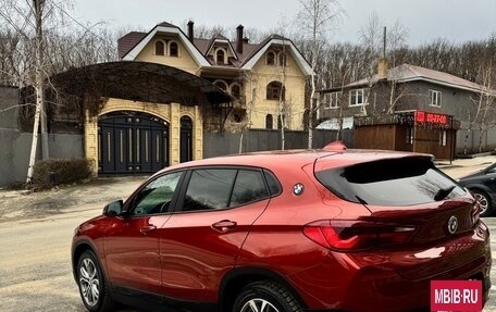 BMW X2, 2018 год, 2 420 000 рублей, 2 фотография