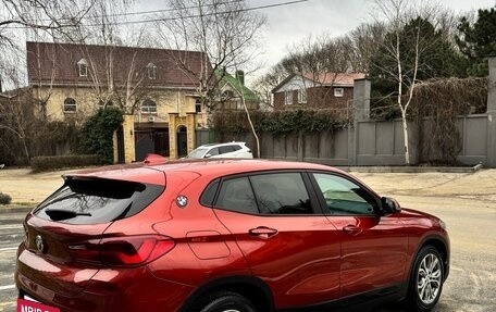 BMW X2, 2018 год, 2 420 000 рублей, 4 фотография