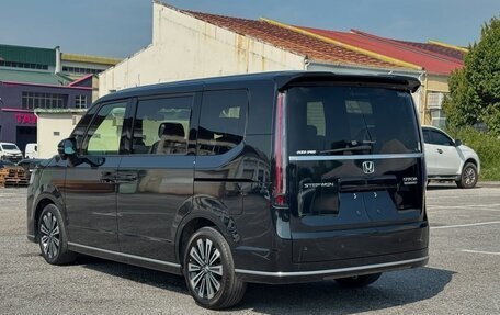 Honda Stepwgn, 2026 год, 2 950 000 рублей, 3 фотография