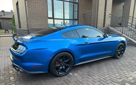 Ford Mustang VI рестайлинг, 2020 год, 4 450 000 рублей, 10 фотография