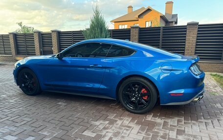 Ford Mustang VI рестайлинг, 2020 год, 4 450 000 рублей, 8 фотография