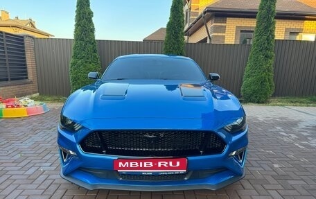 Ford Mustang VI рестайлинг, 2020 год, 4 450 000 рублей, 2 фотография