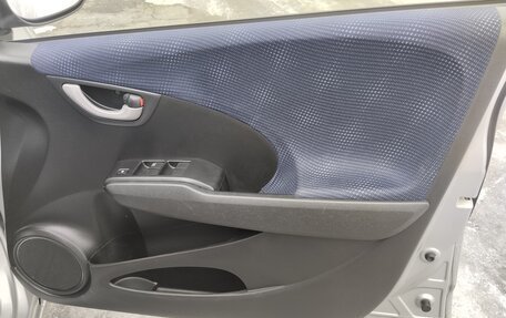 Honda Fit III, 2011 год, 1 100 000 рублей, 7 фотография