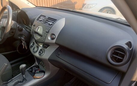 Toyota RAV4, 2007 год, 1 200 000 рублей, 19 фотография