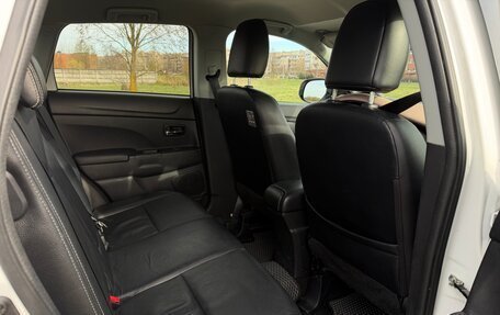 Mitsubishi ASX I рестайлинг, 2013 год, 1 300 000 рублей, 10 фотография