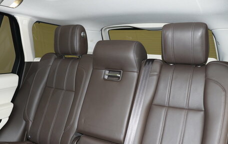 Land Rover Range Rover IV рестайлинг, 2014 год, 2 890 000 рублей, 18 фотография