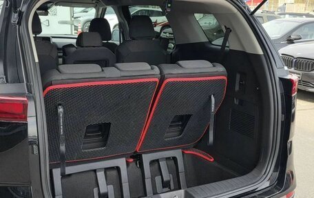 KIA Carnival, 2022 год, 3 900 000 рублей, 8 фотография