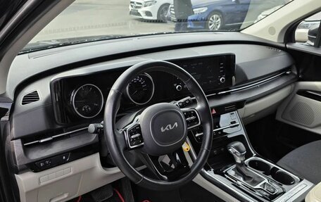 KIA Carnival, 2022 год, 3 900 000 рублей, 17 фотография