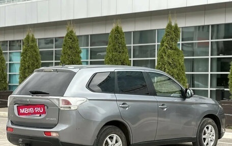 Mitsubishi Outlander III рестайлинг 3, 2012 год, 1 195 000 рублей, 6 фотография