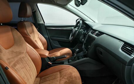 Skoda Octavia, 2017 год, 1 813 000 рублей, 8 фотография