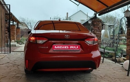 Toyota Corolla, 2019 год, 2 050 000 рублей, 4 фотография
