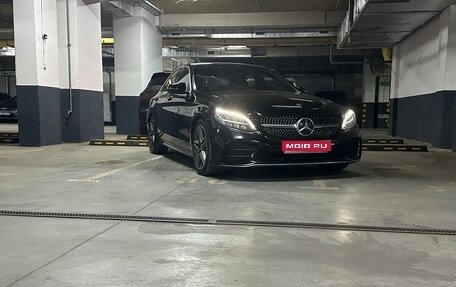 Mercedes-Benz C-Класс, 2018 год, 2 950 000 рублей, 1 фотография