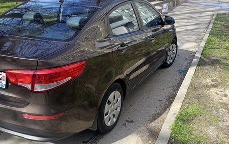 KIA Rio III рестайлинг, 2016 год, 950 000 рублей, 4 фотография