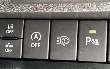 Suzuki Jimny, 2023 год, 1 800 000 рублей, 16 фотография