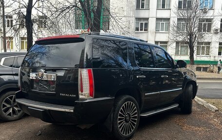 Cadillac Escalade III, 2012 год, 2 290 000 рублей, 3 фотография