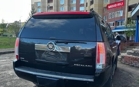 Cadillac Escalade III, 2012 год, 2 290 000 рублей, 9 фотография