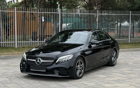 Mercedes-Benz C-Класс, 2018 год, 2 950 000 рублей, 11 фотография