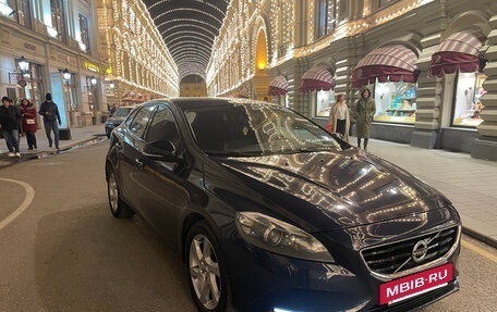 Volvo V40 II рестайлинг, 2014 год, 1 300 000 рублей, 4 фотография