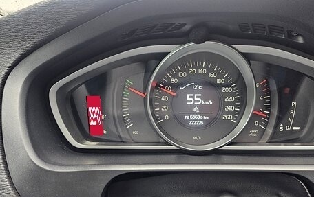 Volvo V40 II рестайлинг, 2014 год, 1 300 000 рублей, 26 фотография