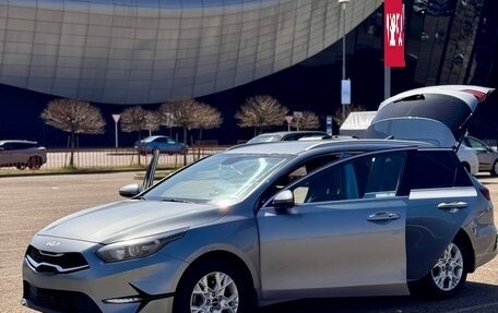 KIA cee'd III, 2022 год, 2 400 000 рублей, 15 фотография