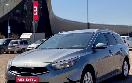 KIA cee'd III, 2022 год, 2 400 000 рублей, 2 фотография