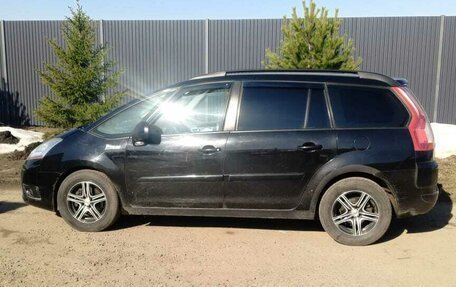 Citroen C4 Picasso II рестайлинг, 2010 год, 370 000 рублей, 3 фотография