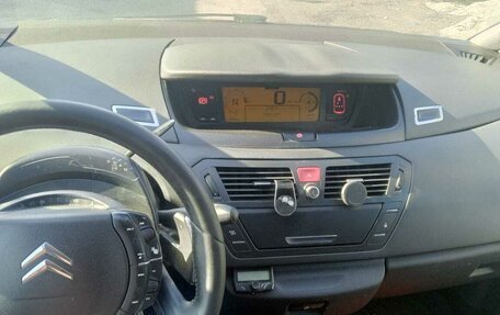 Citroen C4 Picasso II рестайлинг, 2010 год, 370 000 рублей, 9 фотография