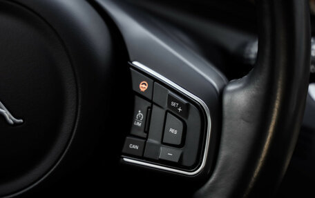 Jaguar E-Pace, 2019 год, 2 249 000 рублей, 13 фотография