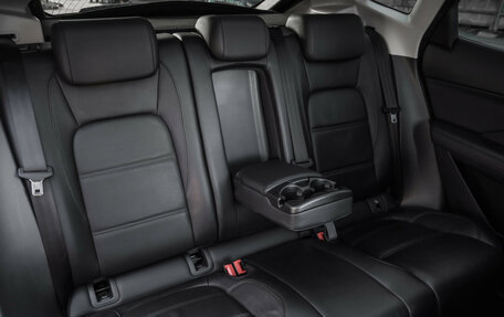 Jaguar E-Pace, 2019 год, 2 249 000 рублей, 31 фотография