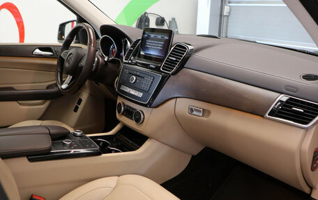 Mercedes-Benz GLS, 2017 год, 4 950 000 рублей, 22 фотография