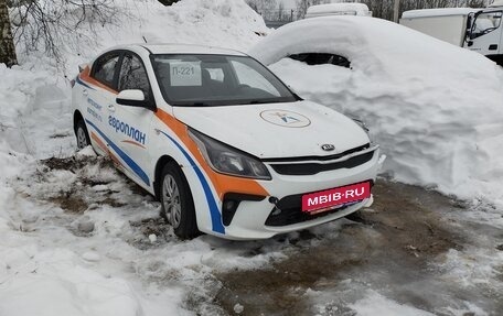 KIA Rio IV, 2019 год, 832 000 рублей, 2 фотография