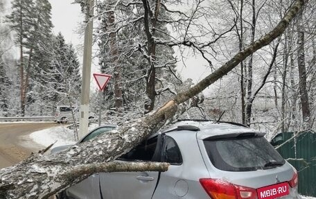 Mitsubishi ASX I рестайлинг, 2013 год, 300 000 рублей, 1 фотография