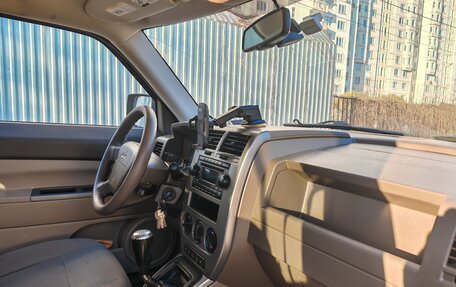 Jeep Liberty (Patriot), 2007 год, 750 000 рублей, 5 фотография