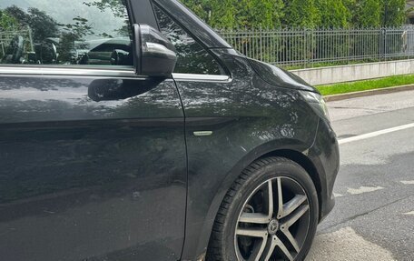 Mercedes-Benz V-Класс, 2014 год, 2 400 000 рублей, 4 фотография