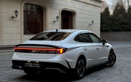 Hyundai Sonata VIII, 2023 год, 2 580 000 рублей, 2 фотография