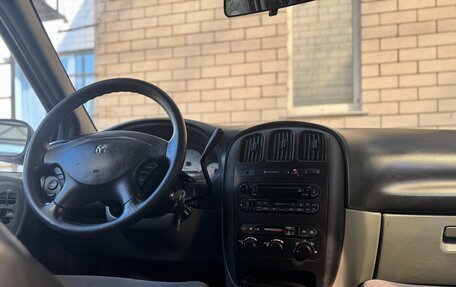 Dodge Caravan IV, 2004 год, 420 000 рублей, 19 фотография