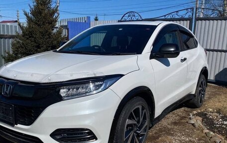 Honda Vezel, 2019 год, 1 930 000 рублей, 3 фотография