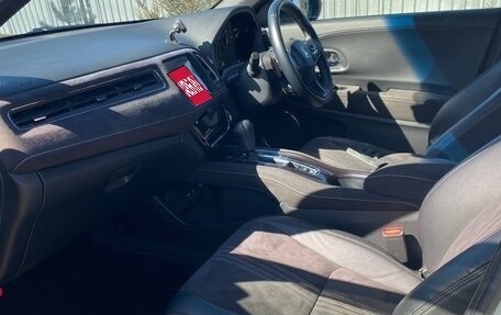 Honda Vezel, 2019 год, 1 930 000 рублей, 17 фотография