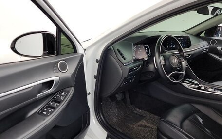 Hyundai Sonata VIII, 2022 год, 2 120 000 рублей, 7 фотография