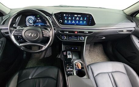 Hyundai Sonata VIII, 2022 год, 2 120 000 рублей, 5 фотография