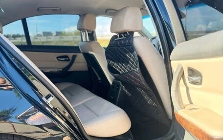 BMW 3 серия, 2009 год, 1 030 000 рублей, 14 фотография