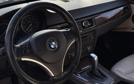 BMW 3 серия, 2009 год, 1 030 000 рублей, 12 фотография