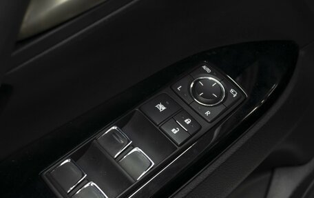 Lexus LX III, 2020 год, 9 800 000 рублей, 21 фотография