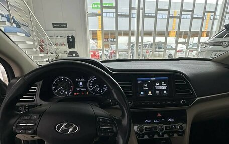 Hyundai Elantra VI рестайлинг, 2020 год, 1 944 000 рублей, 18 фотография