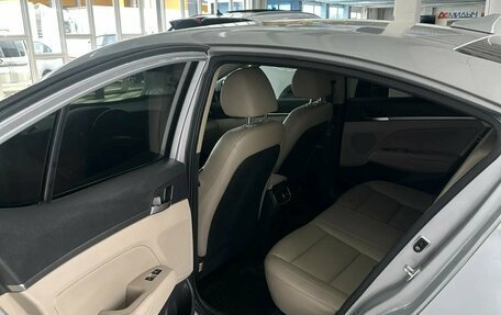 Hyundai Elantra VI рестайлинг, 2020 год, 1 944 000 рублей, 29 фотография