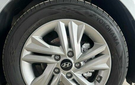 Hyundai Elantra VI рестайлинг, 2020 год, 1 944 000 рублей, 40 фотография