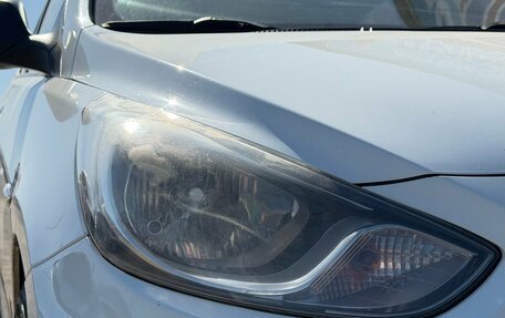 Hyundai Solaris II рестайлинг, 2011 год, 599 000 рублей, 9 фотография