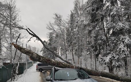 Mitsubishi ASX I рестайлинг, 2013 год, 300 000 рублей, 2 фотография