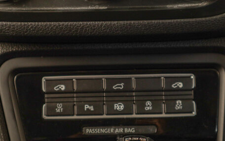 Volkswagen Sharan II, 2013 год, 1 369 000 рублей, 17 фотография